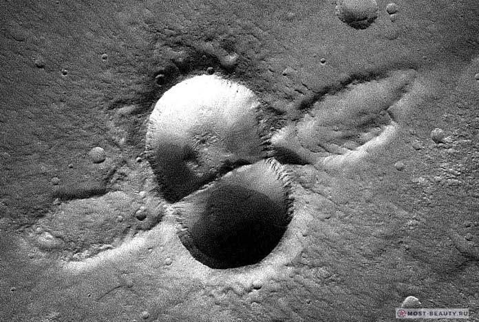 Двойной кратер