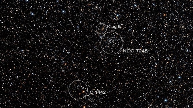 IC 1442-и NGC 7245 в созвездии Ящерица