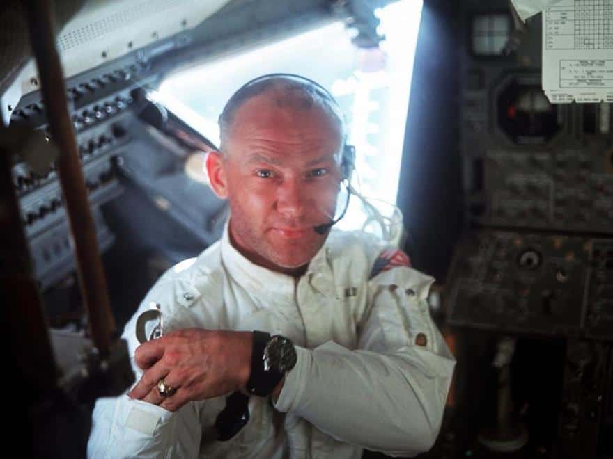 Пилт Базз Олдрин на Аполлоне-11 позирует для портрета в 1969 году. Этот полет привлек самую большую аудиторию.