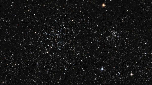 Рассеянные скопления M 38 и NGC 1907 в созвездии Возничий